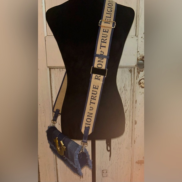 🌟🪬True Religion Frayed Denim Crossbody Bag-NWT🌟🪬 - Picture 13 of 14